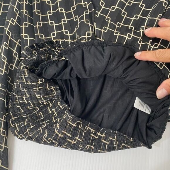 HAVER LONDON Black/Gold Geo Chains VNeck Elastic Cuffs Ruched Waist Blouse Large - Picture 13 of 15